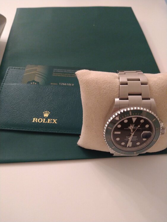 サブマリーナ　グリーン（高級時計）の商品画像 - 査定依頼日：2026年3月7日 - 最高査定価格：22,500,000円