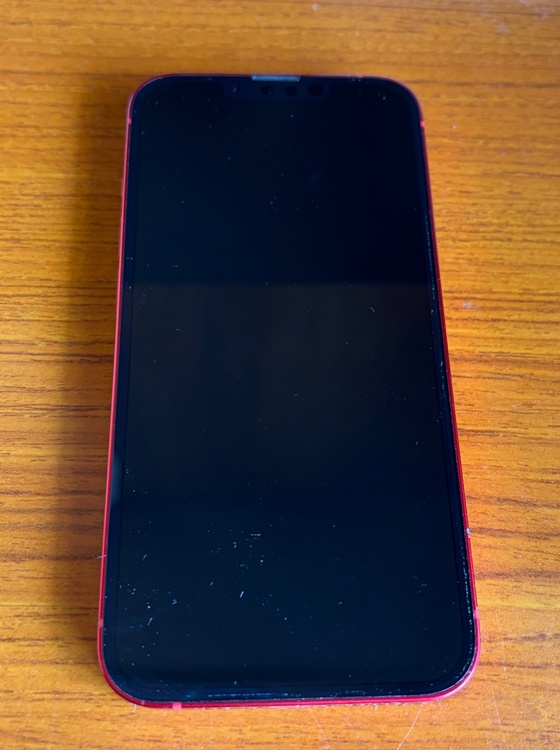 iPhone iPhone 13 256GB SIMフリー（スマホ）の商品画像 - 査定依頼日：2026年6月11日 - 最高査定価格：100,000円