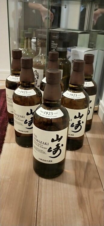 山崎NV　（お酒）の商品画像 - 査定依頼日：2026年2月27日 - 最高査定価格：60,000円