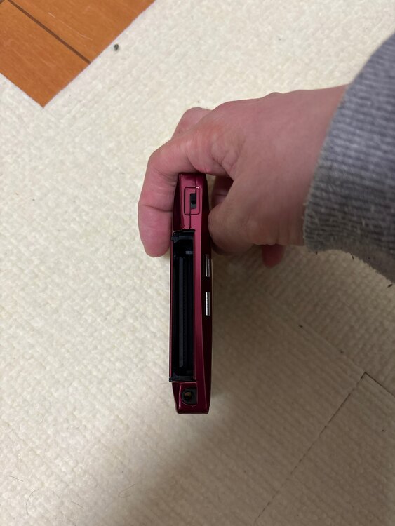 ニンテンドーゲームボーイミクロ　ファミコンバージョン（ゲーム機本体・ゲームソフト）の商品画像 - 査定依頼日：2025年3月3日 - 最高査定価格：16,000円