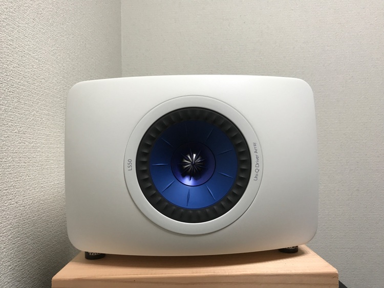 KEF LS50（オーディオ・スピーカー）の商品画像 - 査定依頼日：2025年7月10日 - 最高査定価格：40,000円