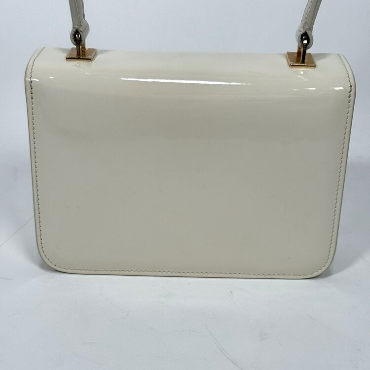 ティーン ガランス トリオンフ ニノ（ブランドバッグ）の商品画像 - 査定依頼日：2025年5月27日 - 最高査定価格：220,000円