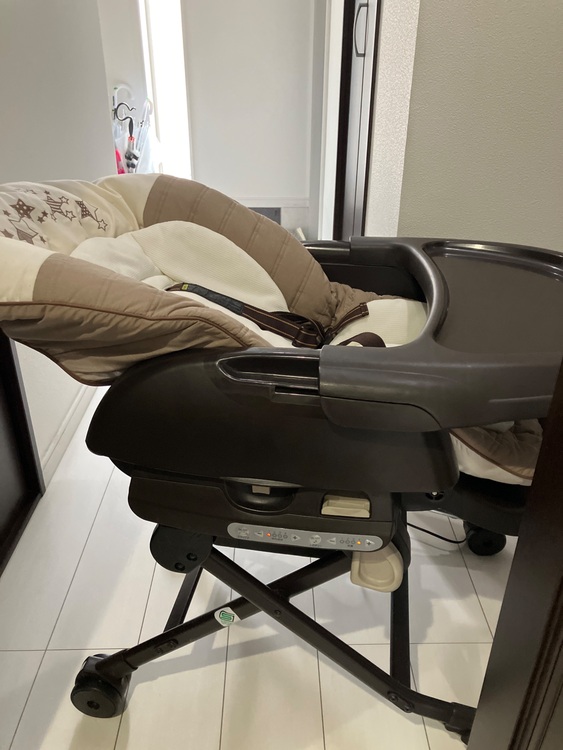 ベビーザラス限定combiネムリラAUTO（ベビー用品）の商品画像 - 査定依頼日：2025年6月12日 - 最高査定価格：500円