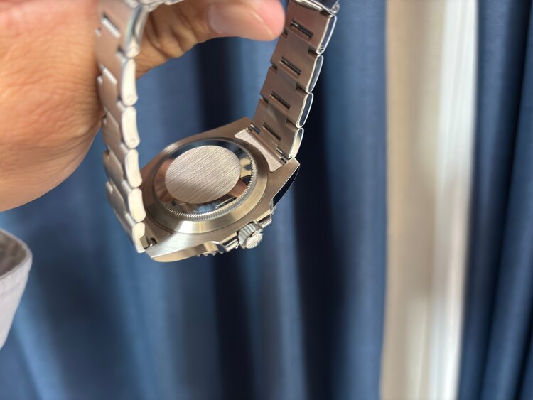 116610LN（高級時計）の商品画像 - 査定依頼日：2025年5月28日 - 最高査定価格：100,000円