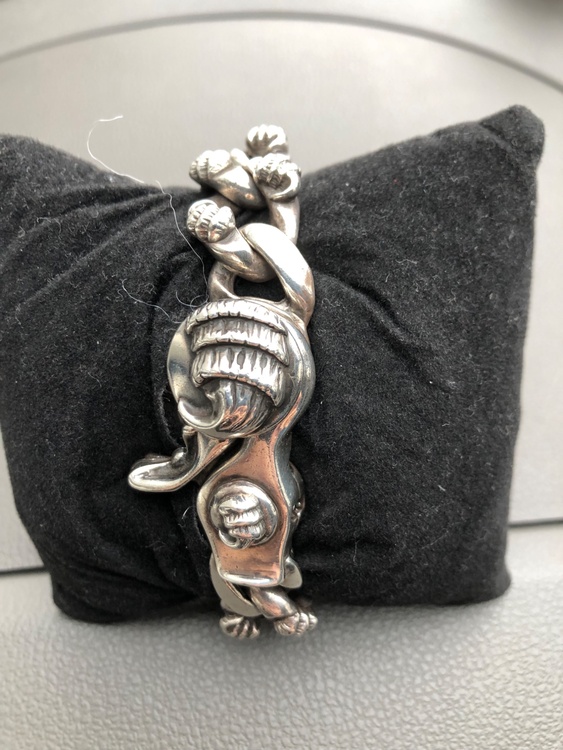 初期クロムハーツ　クロウモチーフ時計（高級時計）の商品画像 - 査定依頼日：2026年1月22日 - 最高査定価格：30,000円