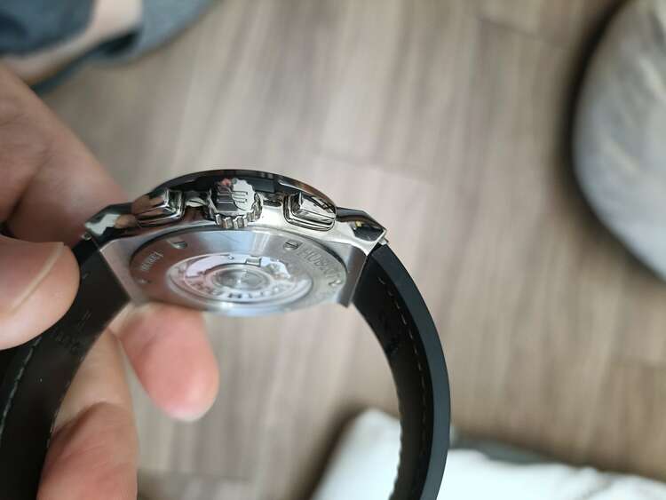 ウブロ クラシックフュージョン 7070（高級時計）の商品画像 - 査定依頼日：2025年3月16日 - 最高査定価格：750,000円