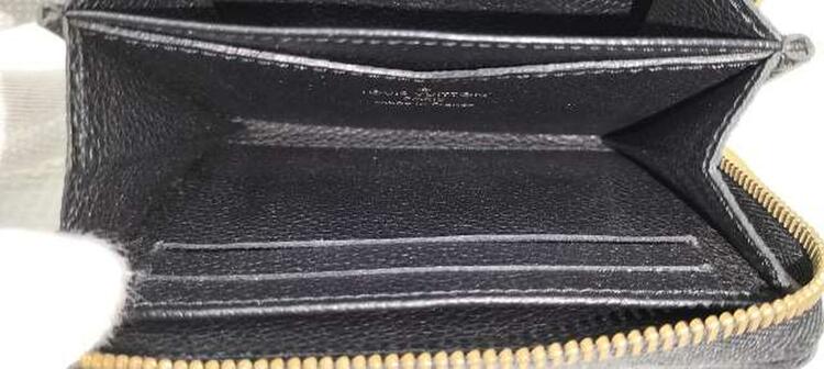 ノワールモノグラム・アンプラントジッピー・コインパース 黒（ブランド財布・小物）の商品画像 - 査定依頼日：2025年1月6日 - 最高査定価格：25,000円