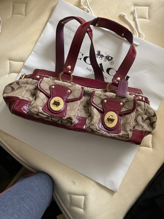 その他 コーチ （ブランドバッグ）の商品画像 - 査定依頼日：2025年10月26日 - 最高査定価格：15,000円