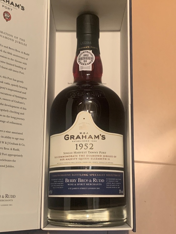 ワイン ワイン(その他) （お酒）の商品画像 - 査定依頼日：2025年8月24日 - 最高査定価格：7,000円