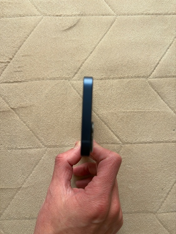 MGDP3J/A（スマホ）の商品画像 - 査定依頼日：2026年3月6日 - 最高査定価格：18,000円