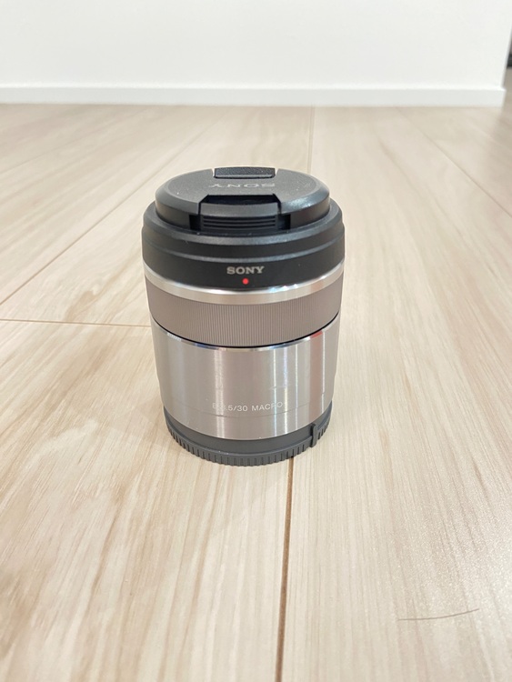 SEL20F18G、SEL30M35（カメラ）の商品画像 - 査定依頼日：2025年11月24日 - 最高査定価格：68,000円
