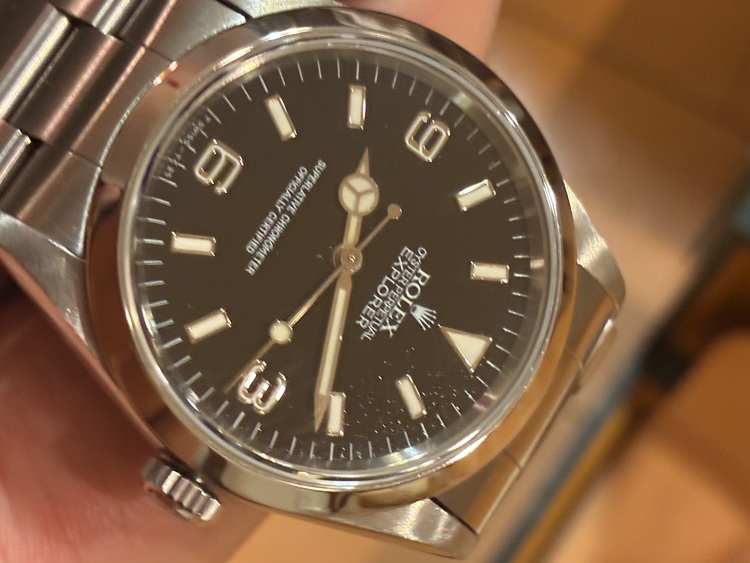 ロレックス エクスプローラー 14270（高級時計）の商品画像 - 査定依頼日：2025年9月30日 - 最高査定価格：920,000円