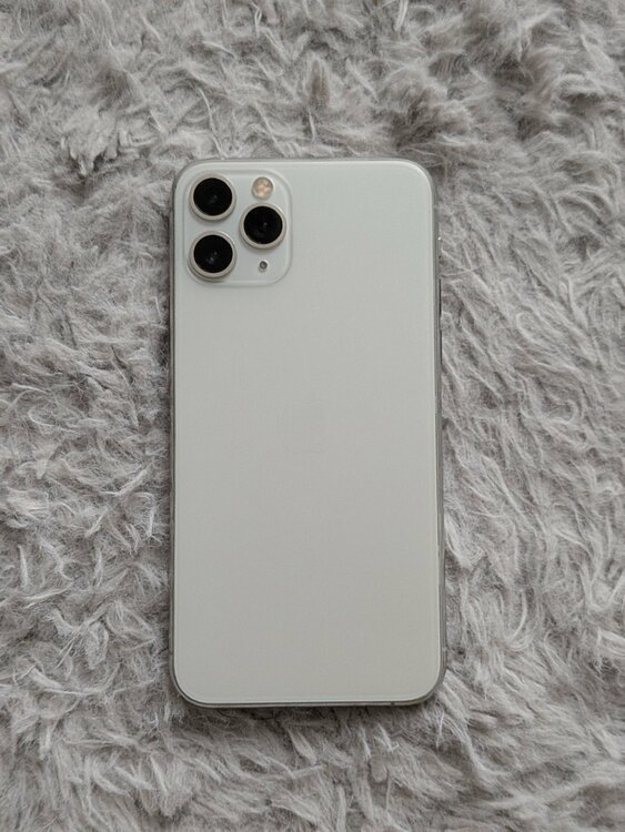 iPhone iPhone11 Pro 256GB au（スマホ）の商品画像 - 査定依頼日：2026年7月13日 - 最高査定価格：22,000円