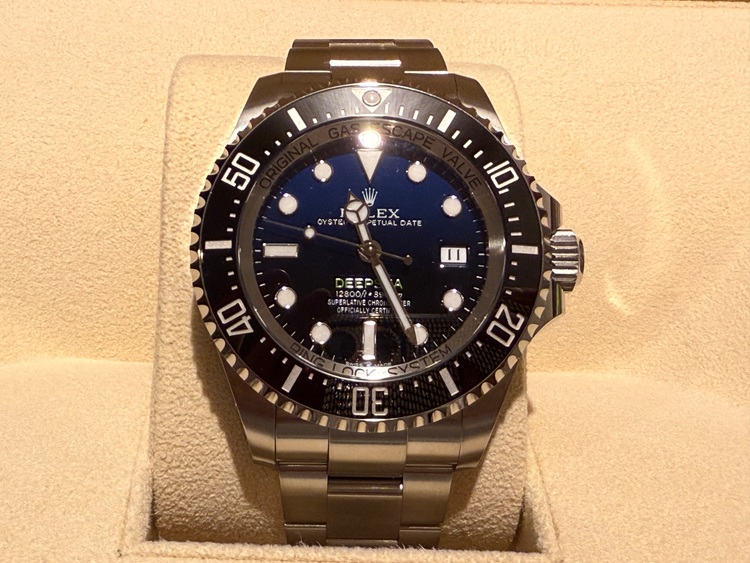 ロレックス シードゥエラー 1（高級時計）の商品画像 - 査定依頼日：2025年7月8日 - 最高査定価格：2,200,000円