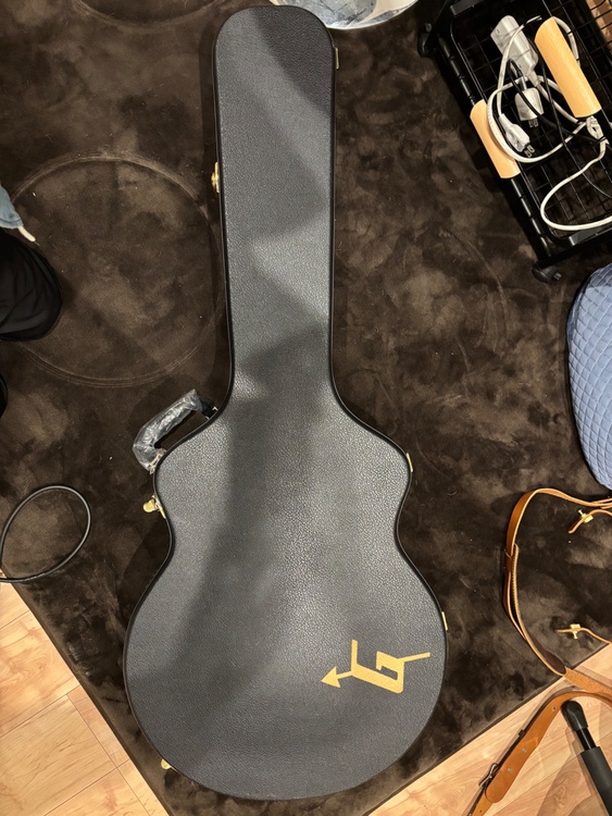 Gretsch / Falcon Hollow Body w/String-Th（ピアノ・楽器・PA機材）の商品画像 - 査定依頼日：2026年5月2日 - 最高査定価格：238,000円