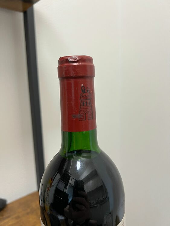 シャトーラトゥール1985年（お酒）の商品画像 - 査定依頼日：2025年8月31日 - 最高査定価格：35,000円