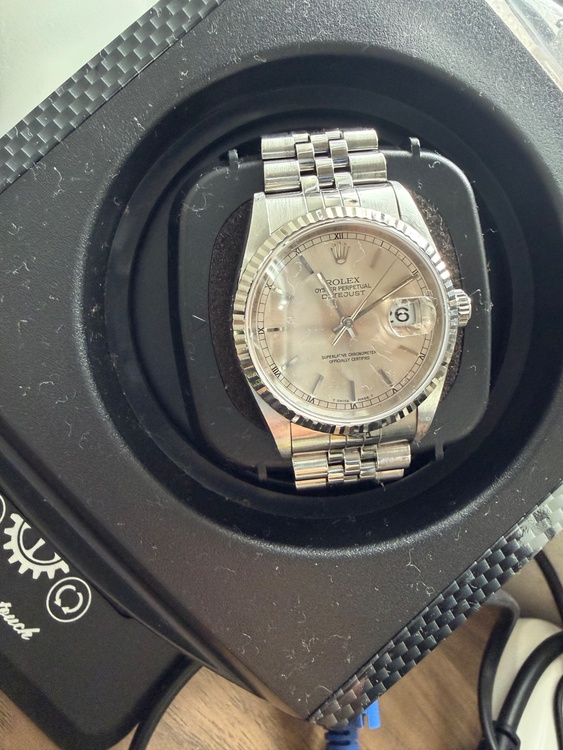 ロレックス パーペチュアルデイト （高級時計）の商品画像 - 査定依頼日：2026年2月28日 - 最高査定価格：1,000,000円