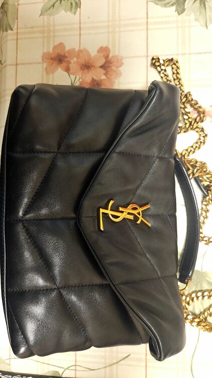 イブサンローラン  （ブランドバッグ）の商品画像 - 査定依頼日：2025年7月20日 - 最高査定価格：35,000円