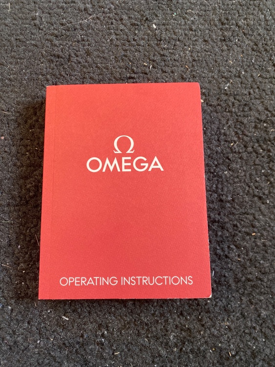 オメガ コンステーション 1232024605500（高級時計）の商品画像 - 査定依頼日：2026年4月16日 - 最高査定価格：400,000円