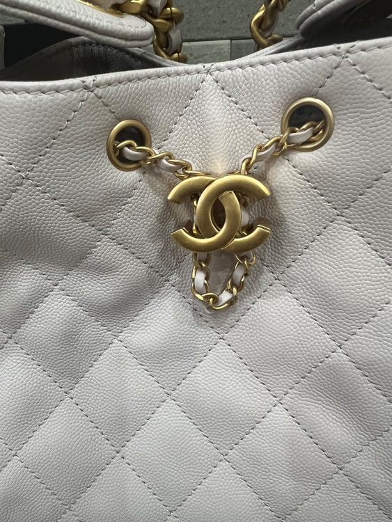 トゥウェンティーファイブ　スモール（ブランドバッグ）の商品画像 - 査定依頼日：2025年10月31日 - 最高査定価格：720,000円