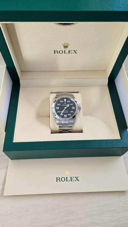 ロレックス エアキング （高級時計）の商品画像 - 査定依頼日：2025年6月2日 - 最高査定価格：1,110,000円