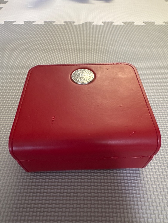 オメガ スピードマスター 3513500（高級時計）の商品画像 - 査定依頼日：2025年6月22日 - 最高査定価格：235,000円