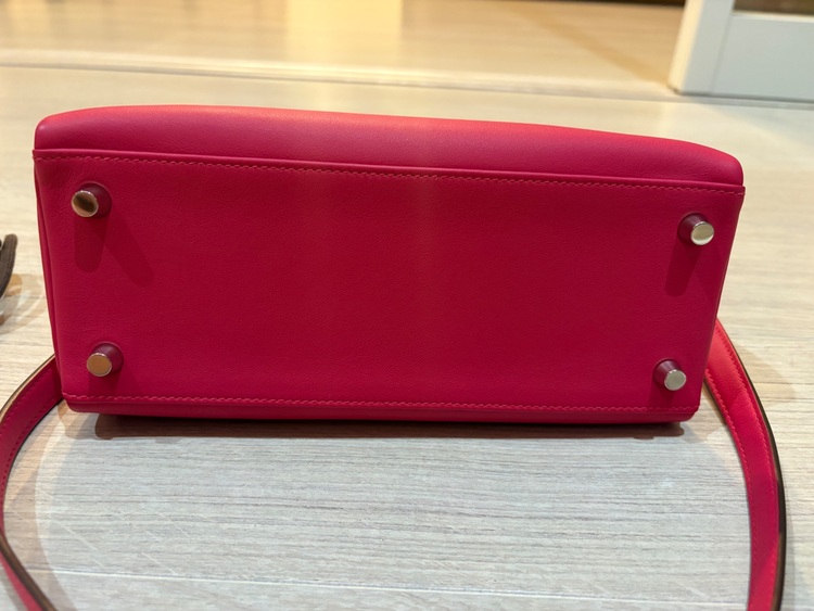 エルメス ケリー （ブランドバッグ）の商品画像 - 査定依頼日：2025年8月15日 - 最高査定価格：2,200,000円