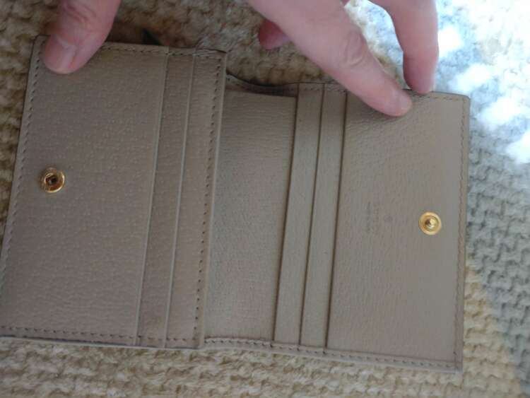 〔オフィディア〕 GG ミニウォレット (コイン＆紙幣入れ付き）（ブランド財布・小物）の商品画像 - 査定依頼日：2025年4月13日 - 最高査定価格：15,000円