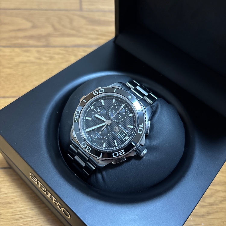 タグホイヤー CAK2110 アクアレーサー クロノグラフ デイト 自動巻き（高級時計）の商品画像 - 査定依頼日：2025年9月26日 - 最高査定価格：100,000円