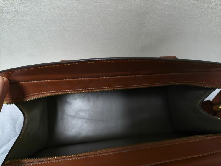 エピ（ブランドバッグ）の商品画像 - 査定依頼日：2025年11月10日 - 最高査定価格：30,000円