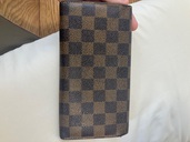 ポルトフォイユサラダミエ長財布（ブランド財布・小物）の商品画像 - 査定依頼日：2025年6月21日 - 最高査定価格：3,000円