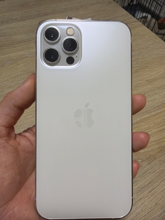 iPhone iPhone 12 Pro 128GB SIMフリー（スマホ）の商品画像 - 査定依頼日：2026年7月1日 - 最高査定価格：16,000円