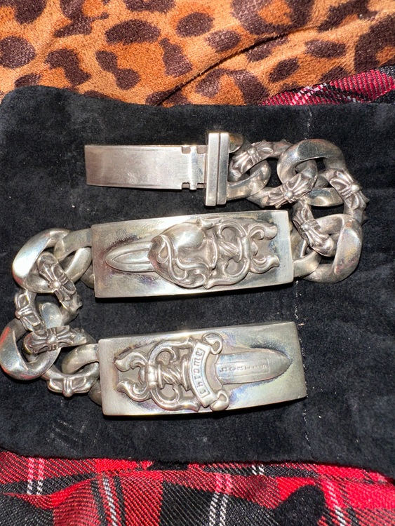 ダブルID ブレスレット クラシック（古着・ファッション）の商品画像 - 査定依頼日：2025年10月16日 - 最高査定価格：100,000円