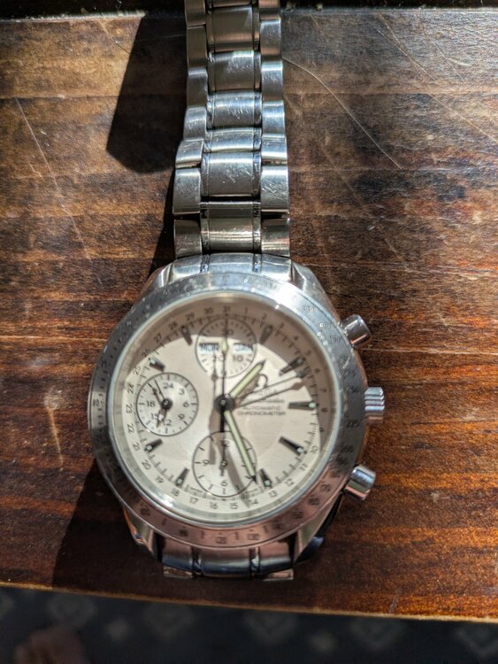 オメガ スピードマスター Ref:32213000ーWatch No84532018（高級時計）の商品画像 - 査定依頼日：2026年1月5日 - 最高査定価格：300,000円