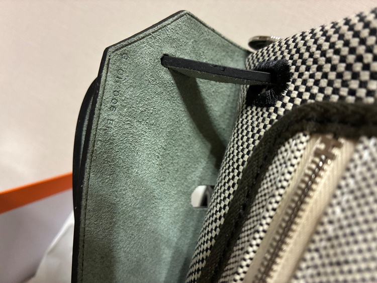 エルメス エールバッグ（ブランドバッグ）の商品画像 - 査定依頼日：2026年9月8日 - 最高査定価格：430,000円
