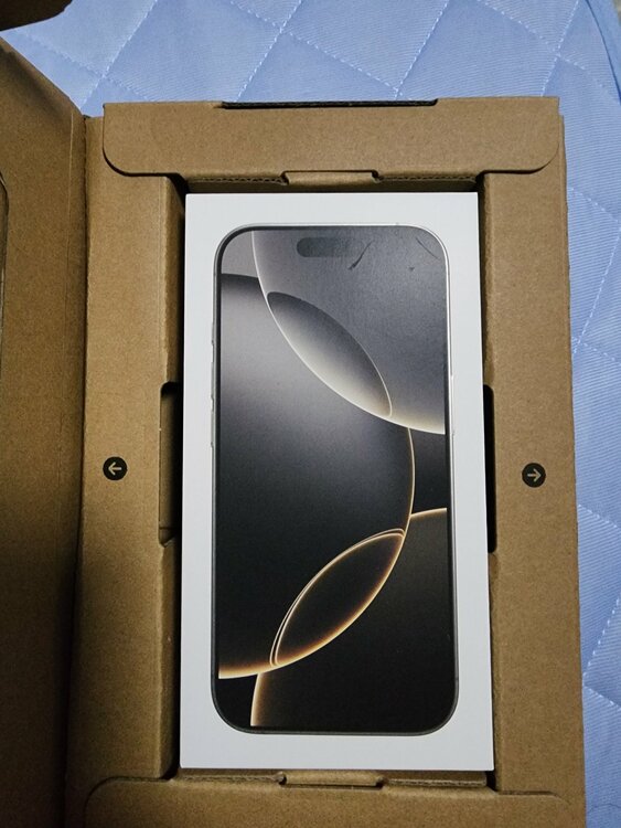 Iphone 16 Pro（スマホ）の商品画像 - 査定依頼日：2026年7月29日 - 最高査定価格：129,000円