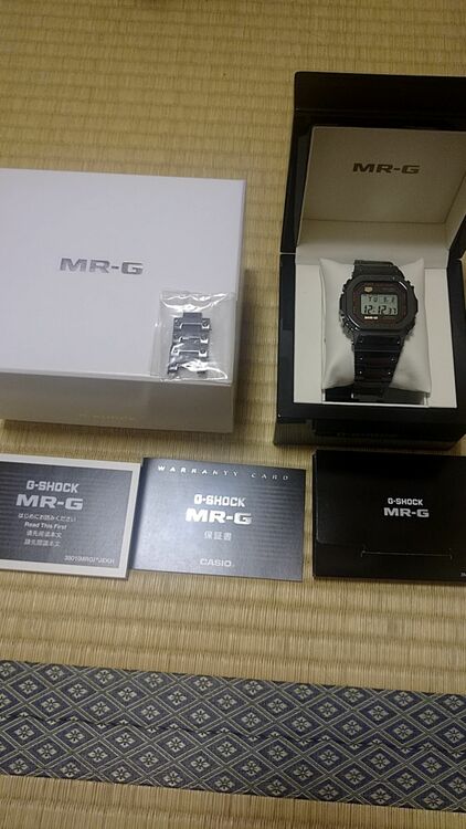 G-SHOCK MR-G B5000B 1j（高級時計）の商品画像 - 査定依頼日：2025年9月2日 - 最高査定価格：300,000円