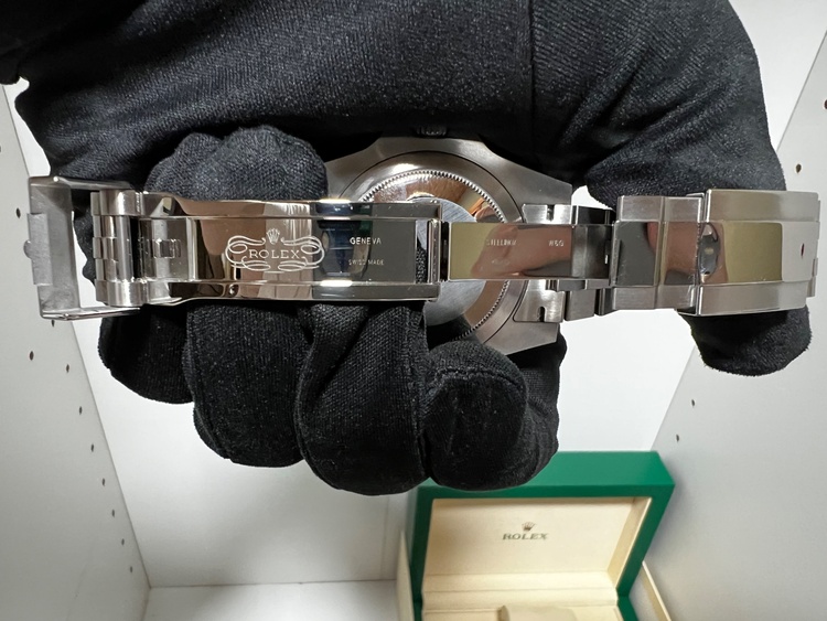 ロレックス GMTマスター 126710BLROジュビリーぶる（高級時計）の商品画像 - 査定依頼日：2026年4月12日 - 最高査定価格：3,450,000円