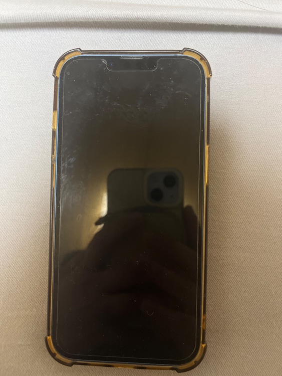 iPhone iPhone 13 128GB Softbank（スマホ）の商品画像 - 査定依頼日：2026年5月29日 - 最高査定価格：33,000円