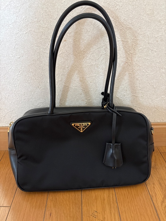 8050242337282（ブランドバッグ）の商品画像 - 査定依頼日：2026年7月13日 - 最高査定価格：300,000円