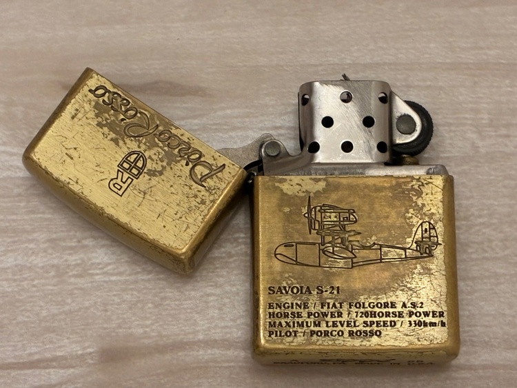 スタジオジブリ　紅の豚　ポルコ・ロッソ　ZIPPO（喫煙具）の商品画像 - 査定依頼日：2026年7月6日 - 最高査定価格：2,500円