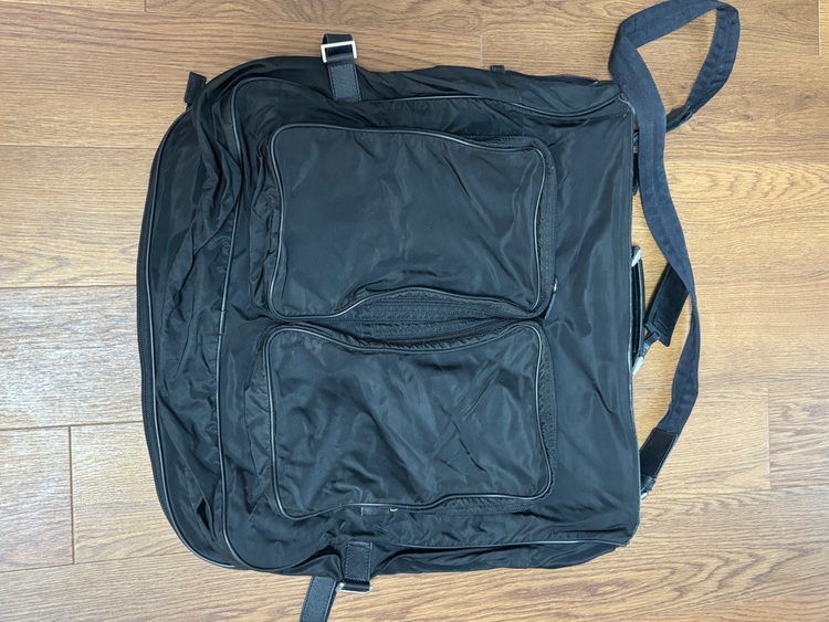 ガーメントバック（ブランドバッグ）の商品画像 - 査定依頼日：2025年11月24日 - 最高査定価格：40,000円