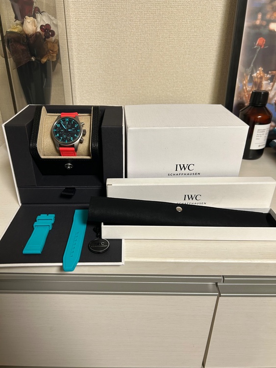 IWC パイロットウォッチ （高級時計）の商品画像 - 査定依頼日：2026年5月6日 - 最高査定価格：950,000円