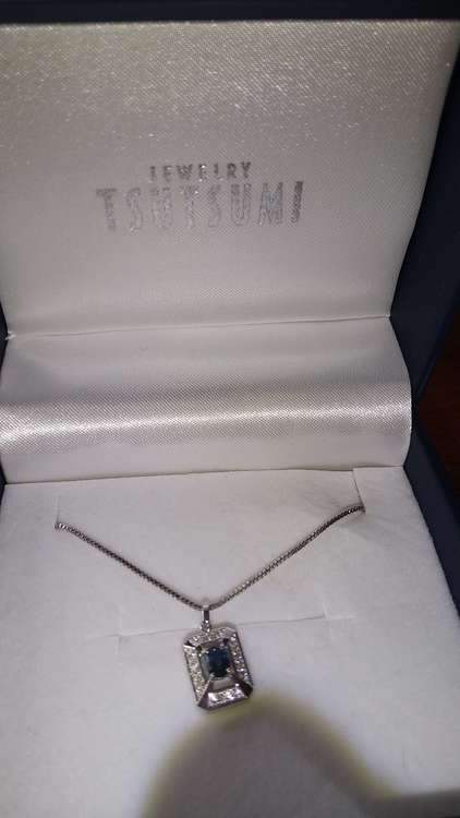 ジュエリーツツミ  PT/PTサファイアプチネックレス（宝石）の商品画像 - 査定依頼日：2023年4月11日 - 最高査定価格：29,000円