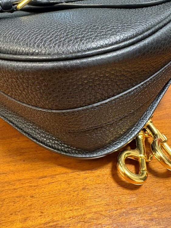 ボディバッグ（ブランドバッグ）の商品画像 - 査定依頼日：2025年5月26日 - 最高査定価格：200,000円