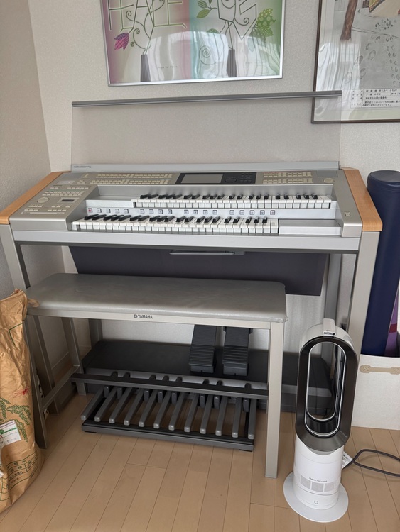 エレクトーン STAGEA ELS-02C（ピアノ・楽器・PA機材）の商品画像 - 査定依頼日：2025年8月22日 - 最高査定価格：100,000円