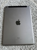 iPad 代6世代　32GB（PC・タブレット）の商品画像 - 査定依頼日：2026年7月17日 - 最高査定価格：5,000円