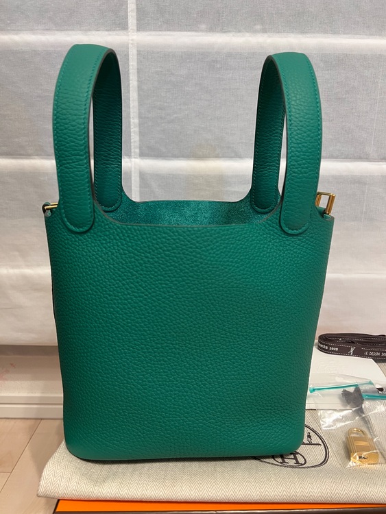 ピコタンロックPM（ブランドバッグ）の商品画像 - 査定依頼日：2025年7月7日 - 最高査定価格：550,000円