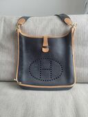 エブリン（ブランドバッグ）の商品画像 - 査定依頼日：2025年7月25日 - 最高査定価格：50,000円