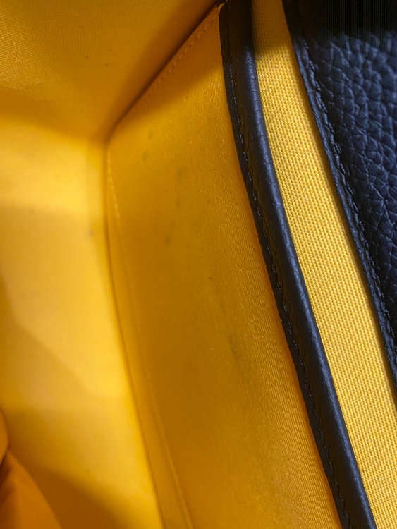 ヴェルヴェデーレPM（ブランドバッグ）の商品画像 - 査定依頼日：2025年7月29日 - 最高査定価格：300,000円